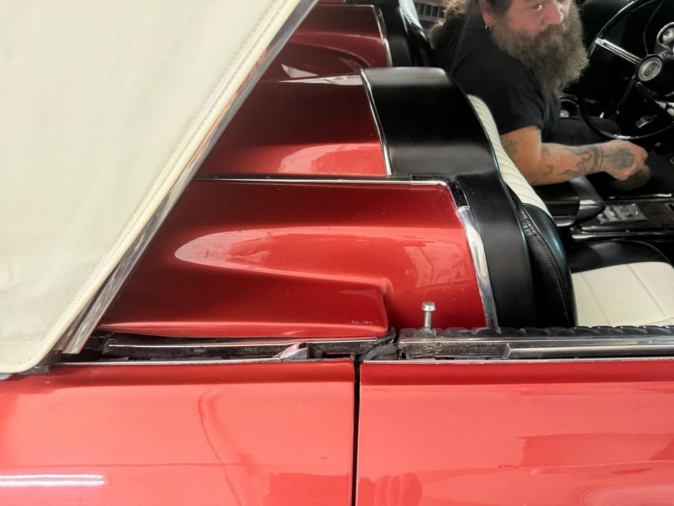 1966 Ford Thunderbird 4th Gen - Image 26 of 31