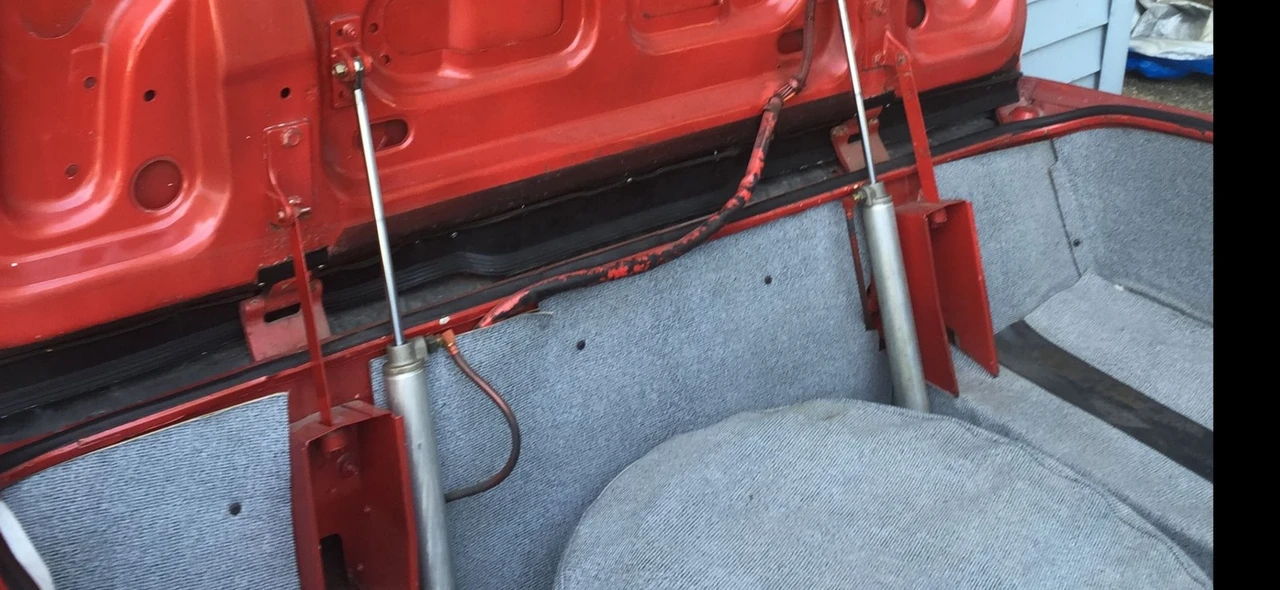 1966 Ford Thunderbird 4th Gen - Image 11 of 31