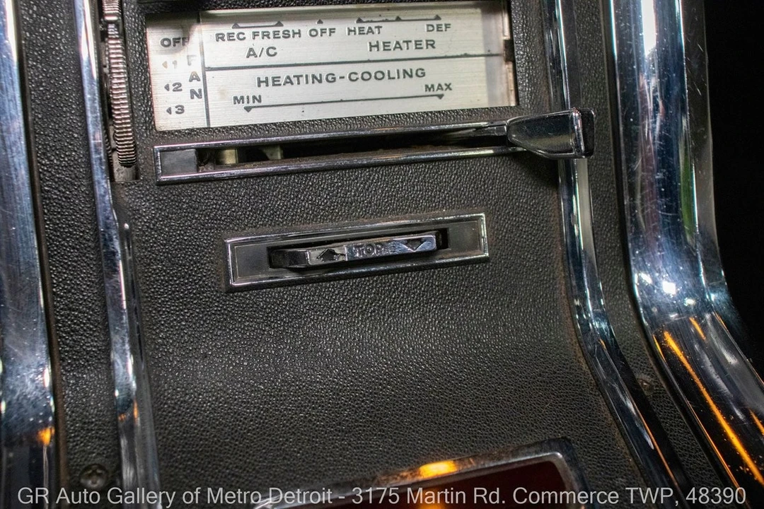 1966 Ford Thunderbird 4th Gen - Image 30 of 31
