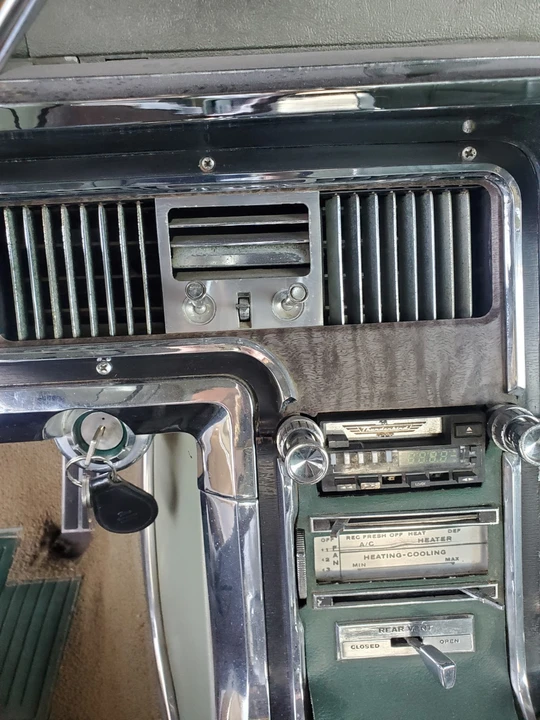 1966 Ford Thunderbird 4th Gen - Image 8 of 10