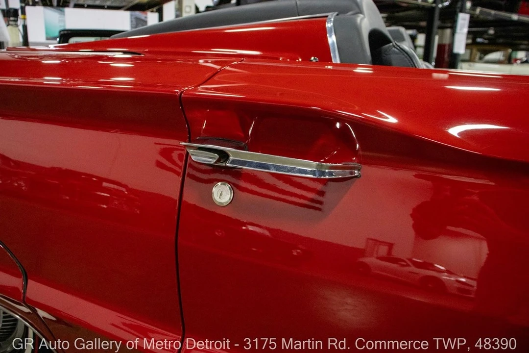 1966 Ford Thunderbird 4th Gen - Image 11 of 31