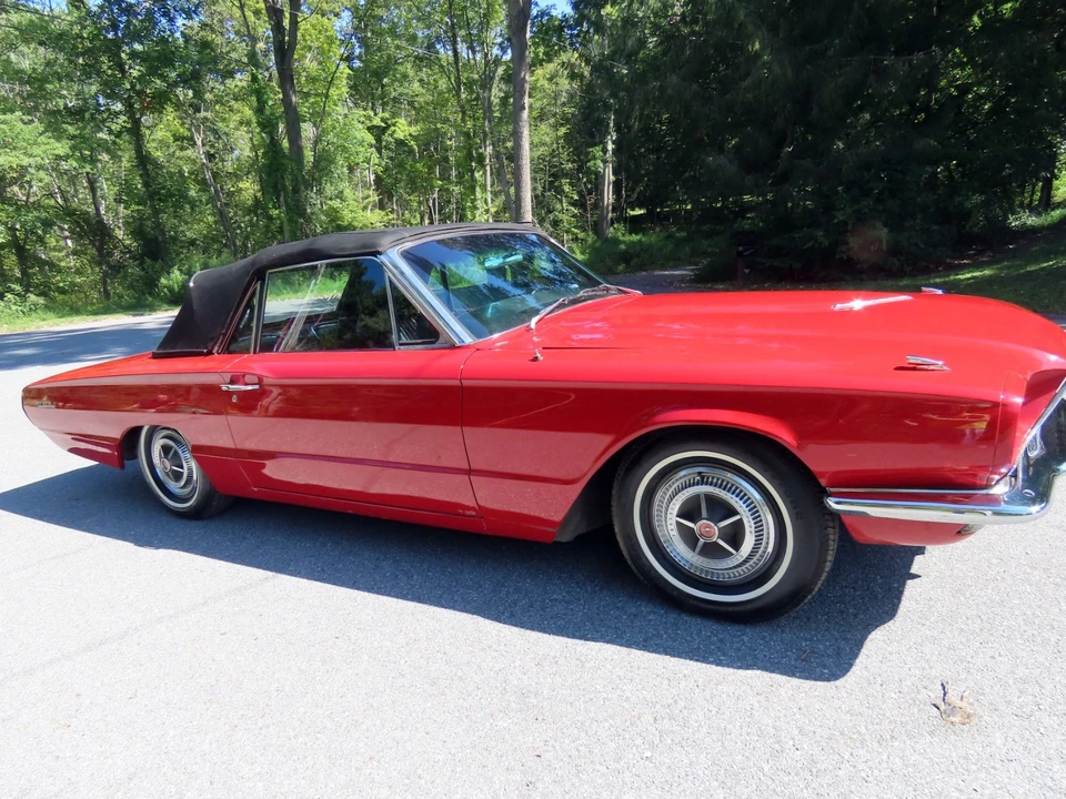 1966 Ford Thunderbird 4th Gen - Image 17 of 31