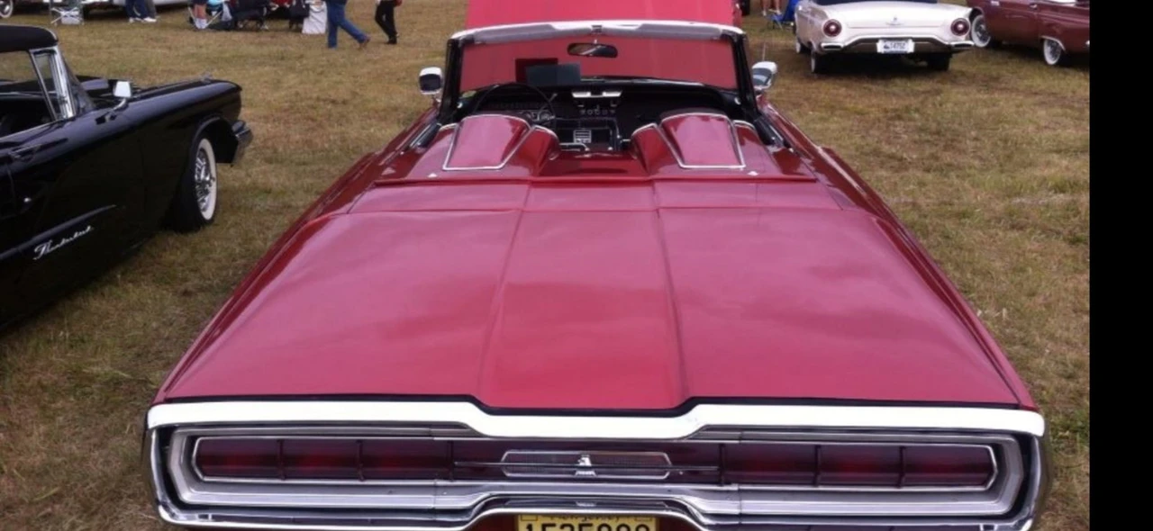 1966 Ford Thunderbird 4th Gen - Image 14 of 31