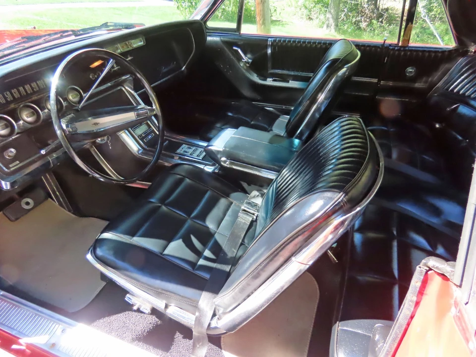 1966 Ford Thunderbird 4th Gen - Image 23 of 31