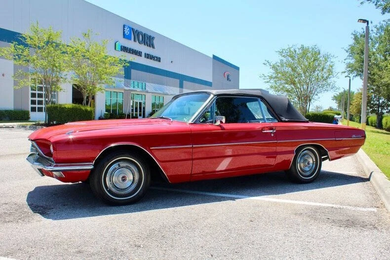 1966 Ford Thunderbird 4th Gen - Image 10 of 21