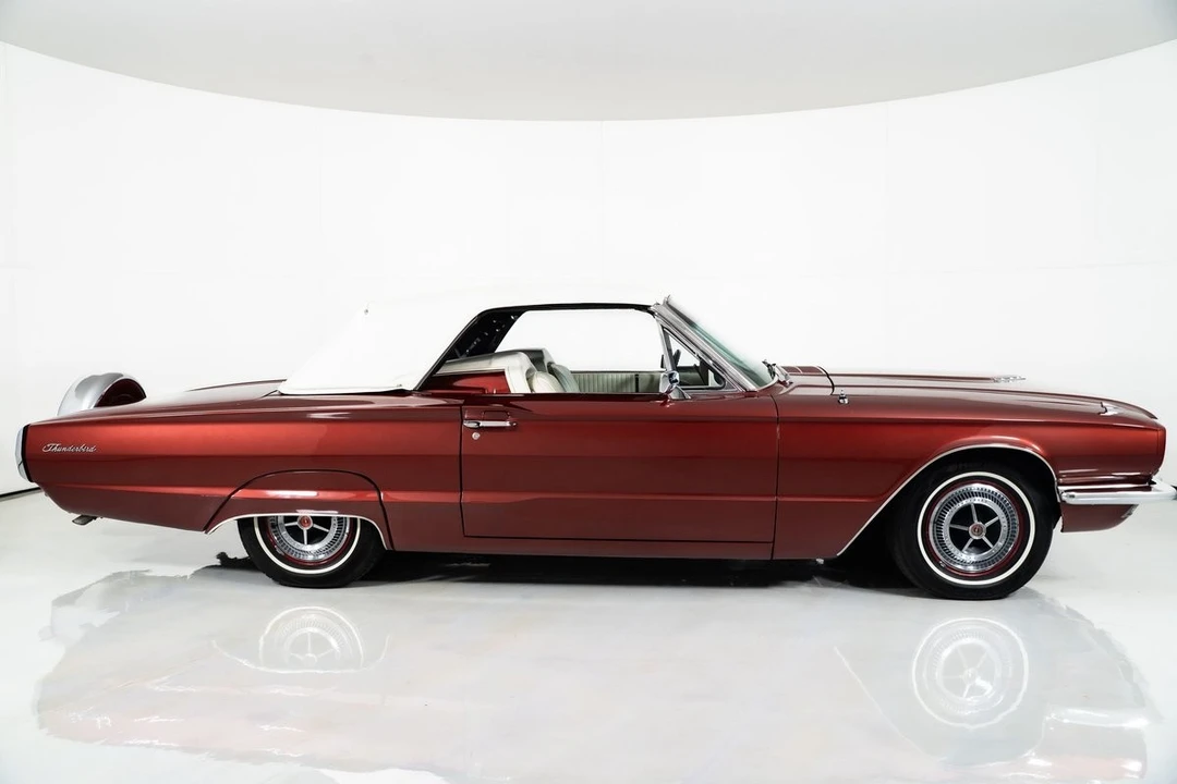 1966 Ford Thunderbird 4th Gen - Image 16 of 21