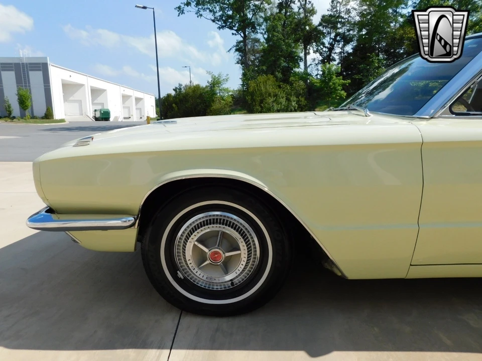 1966 Ford Thunderbird 3rd Gen - Image 7 of 12