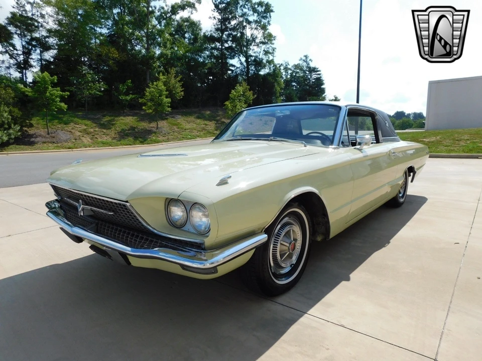 1966 Ford Thunderbird 3rd Gen - Image 5 of 12