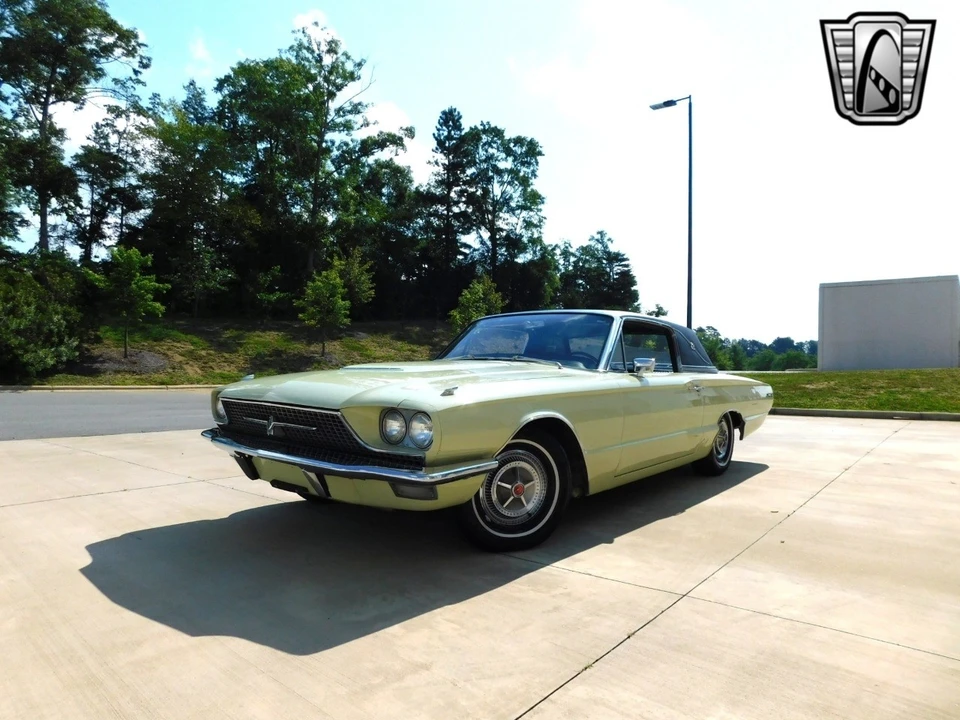 1966 Ford Thunderbird 3rd Gen - Image 3 of 12