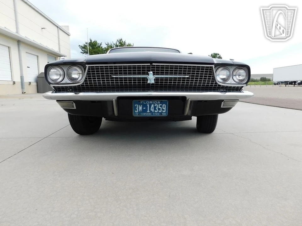 1966 Ford Thunderbird 3rd Gen - Image 9 of 21