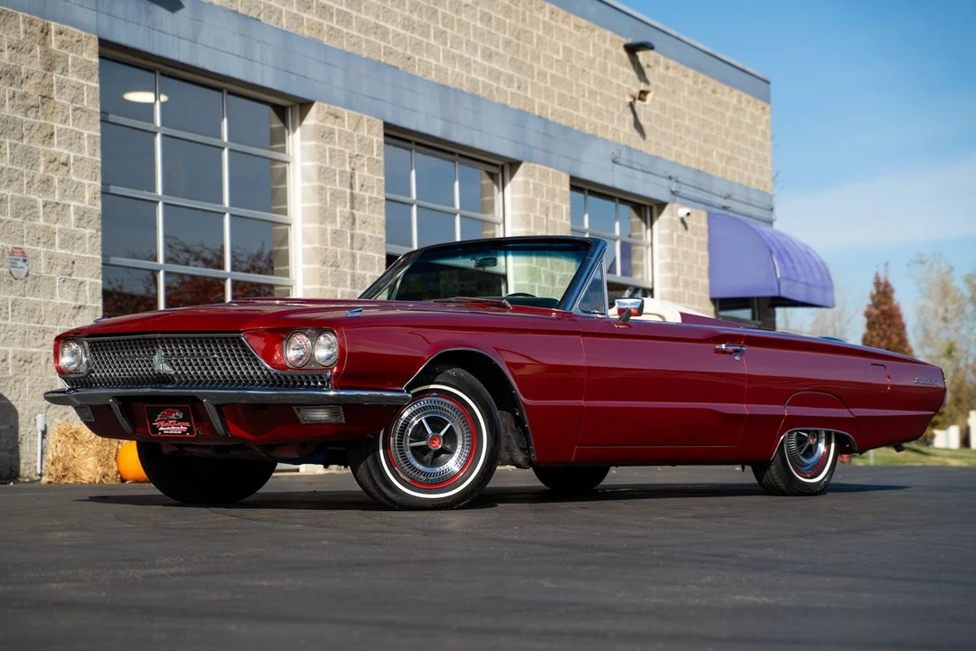 1966 Ford Thunderbird 4th Gen - Image 3 of 12