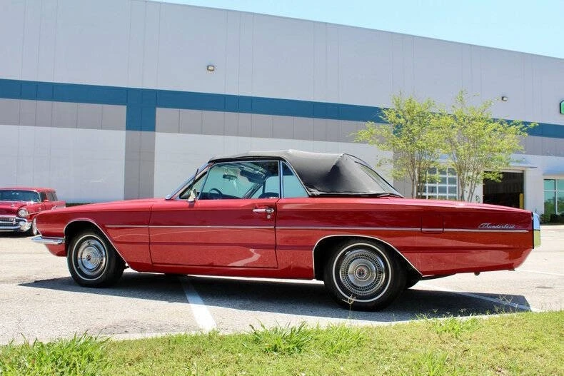 1966 Ford Thunderbird 4th Gen - Image 12 of 21
