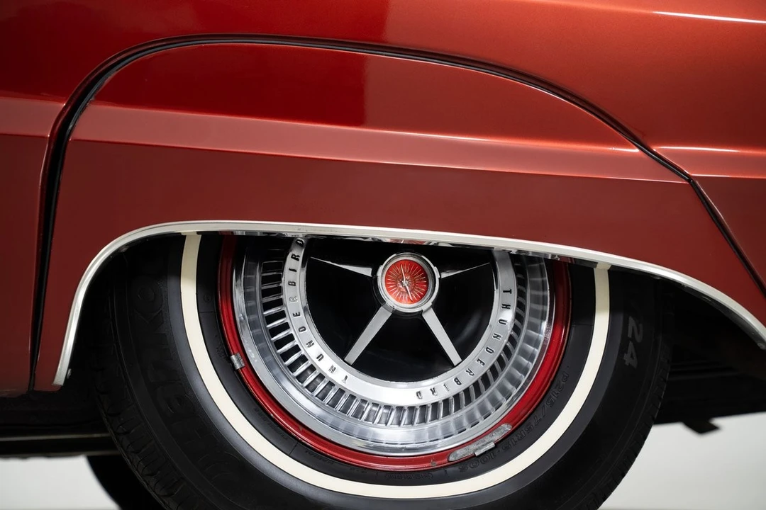 1966 Ford Thunderbird 4th Gen - Image 8 of 12