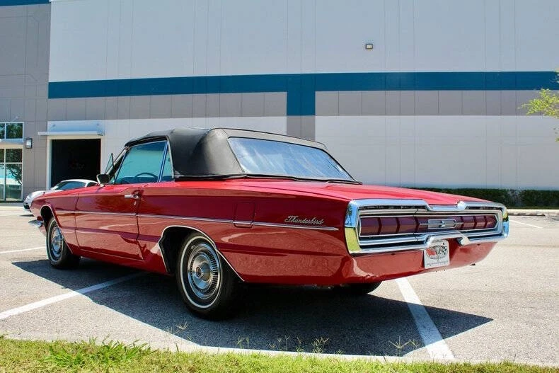1966 Ford Thunderbird 4th Gen - Image 13 of 21