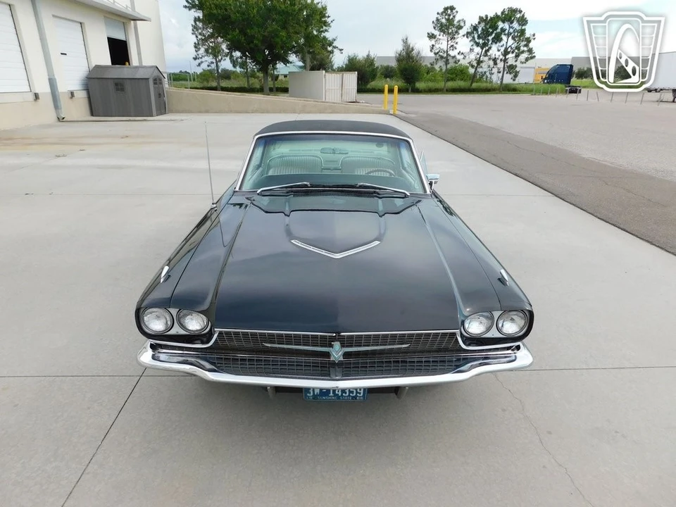 1966 Ford Thunderbird 3rd Gen - Image 10 of 21