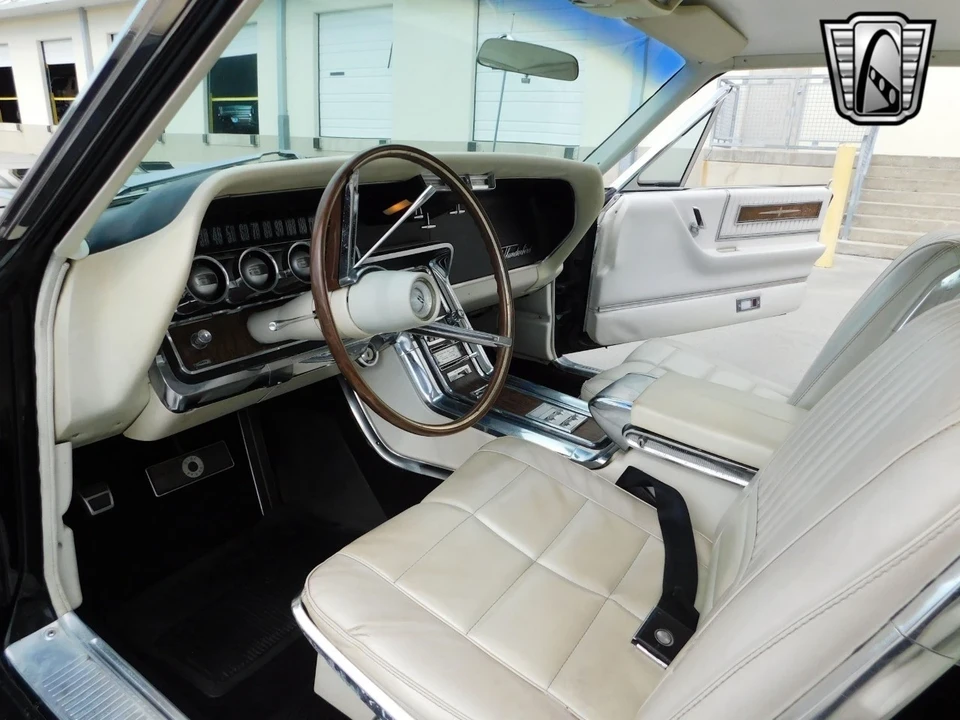 1966 Ford Thunderbird 3rd Gen - Image 12 of 21