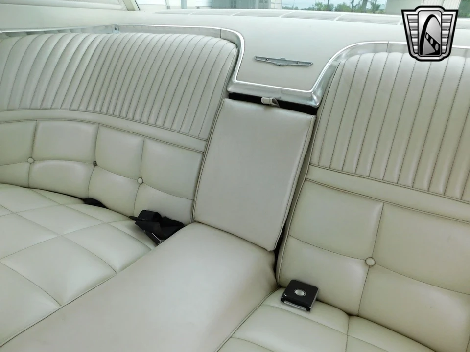 1966 Ford Thunderbird 3rd Gen - Image 15 of 21