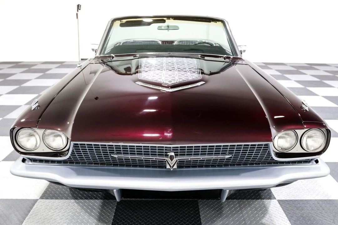 1966 Ford Thunderbird 3rd Gen - Image 2 of 21