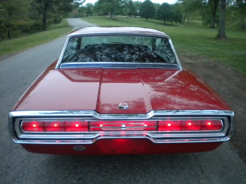1966 Ford Thunderbird 4th Gen - Image 9 of 30