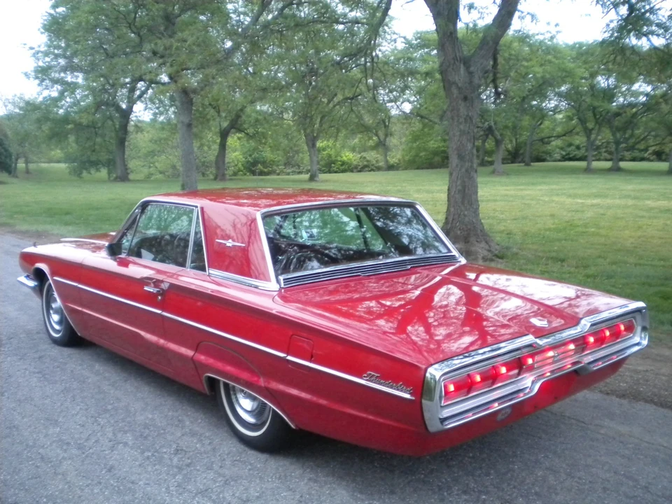 1966 Ford Thunderbird 4th Gen - Image 7 of 30