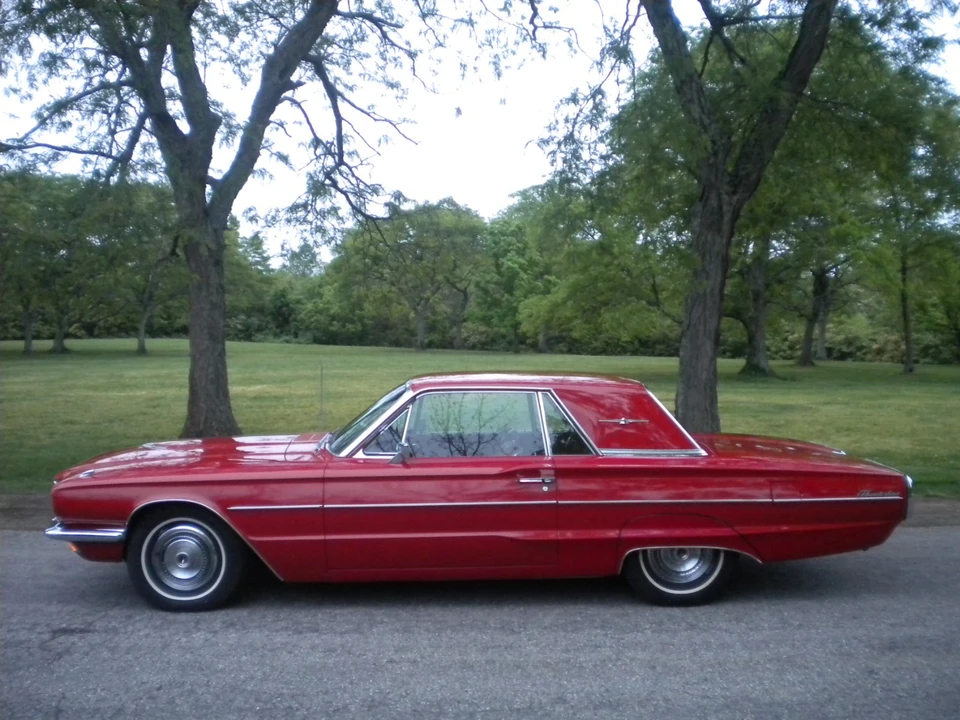 1966 Ford Thunderbird 4th Gen - Image 5 of 30