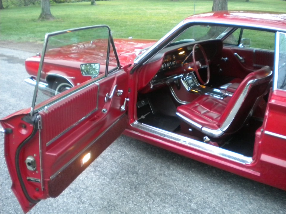 1966 Ford Thunderbird 4th Gen - Image 22 of 30