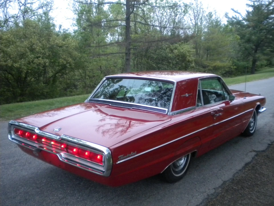 1966 Ford Thunderbird 4th Gen - Image 6 of 30
