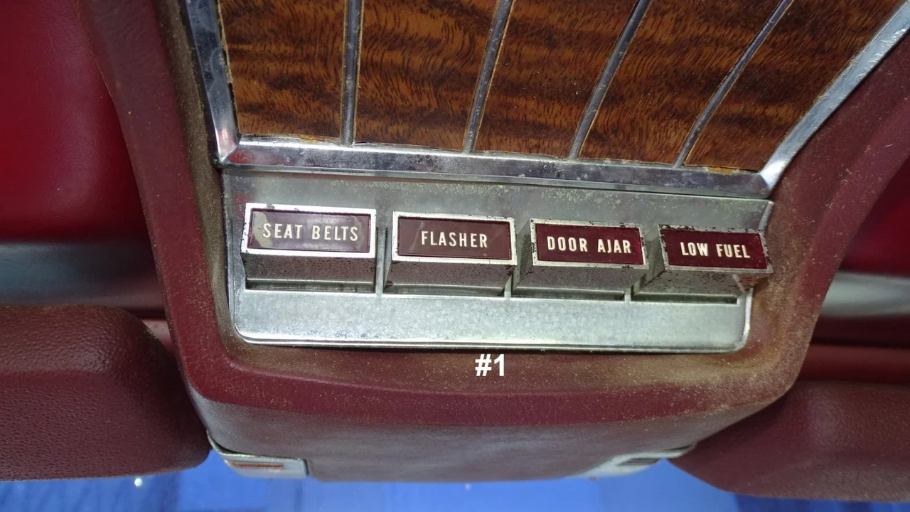 1966 Ford Thunderbird 4th Gen - Image 18 of 25