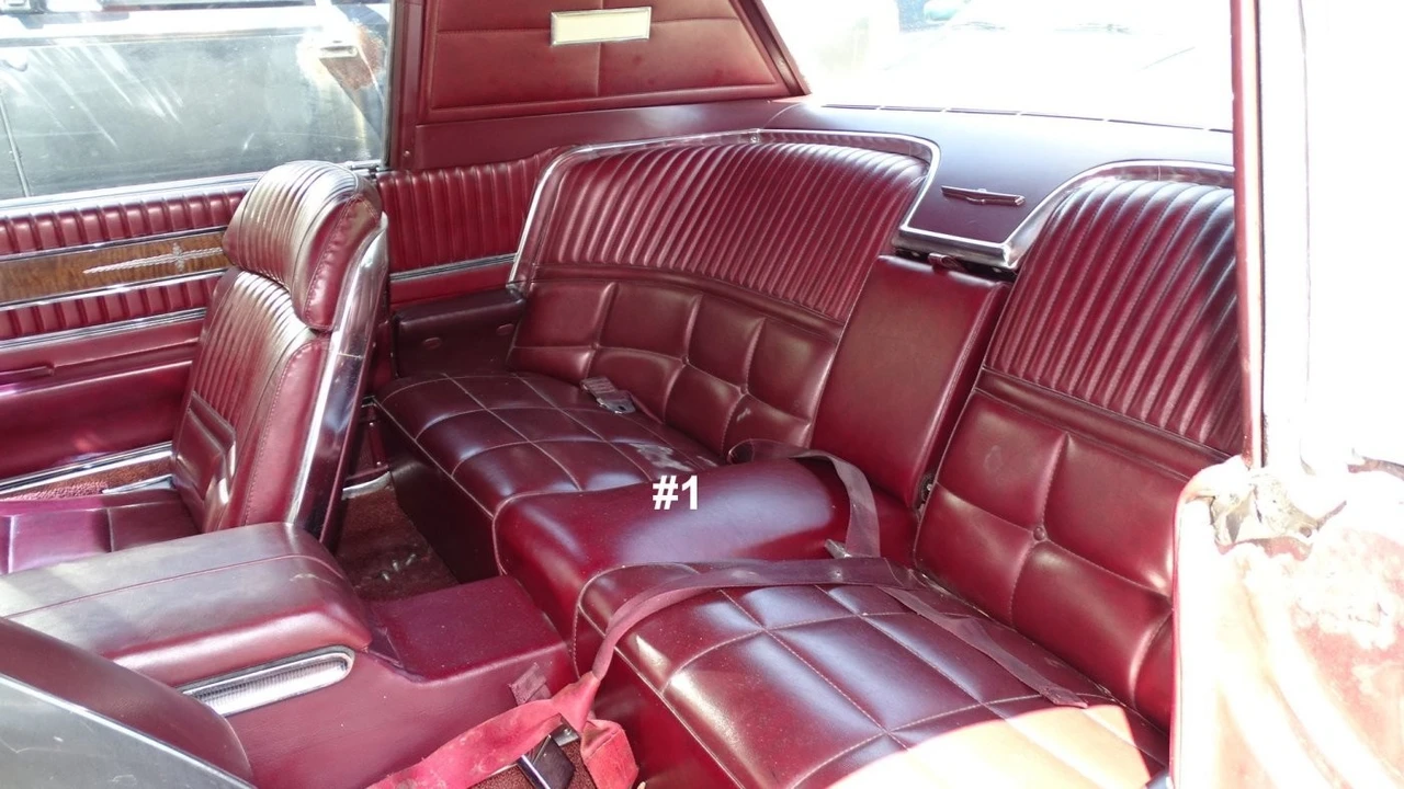 1966 Ford Thunderbird 4th Gen - Image 13 of 25