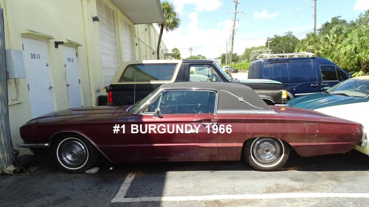 1966 Ford Thunderbird 4th Gen - Image 2 of 25