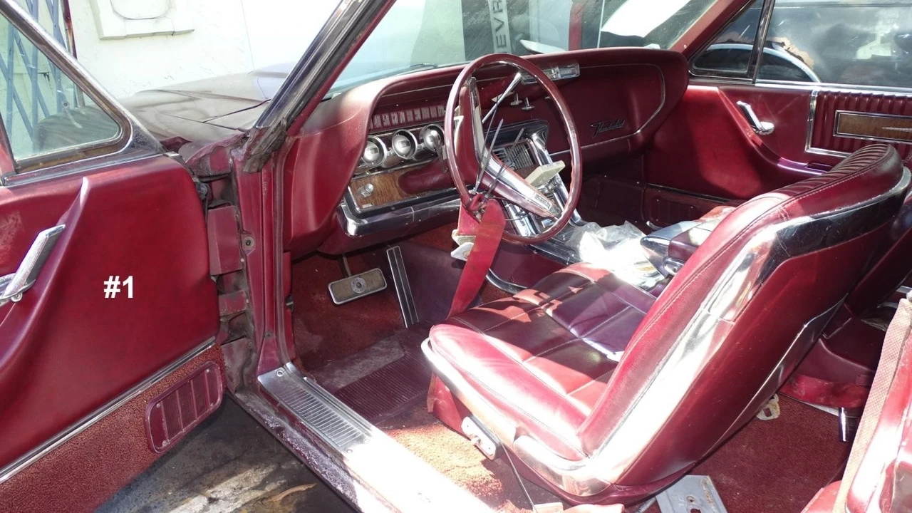 1966 Ford Thunderbird 4th Gen - Image 11 of 25