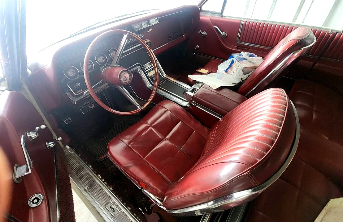 1966 Ford Thunderbird 4th Gen - Image 4 of 9