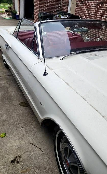 1966 Ford Thunderbird 4th Gen - Image 2 of 9