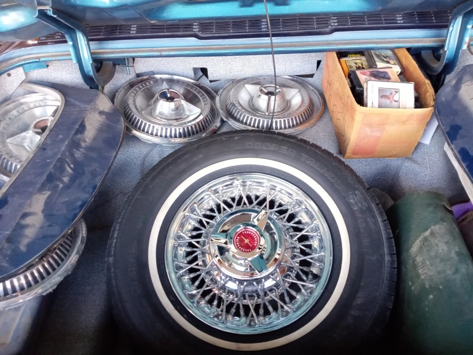 1966 Ford Thunderbird 4th Gen - Image 12 of 18
