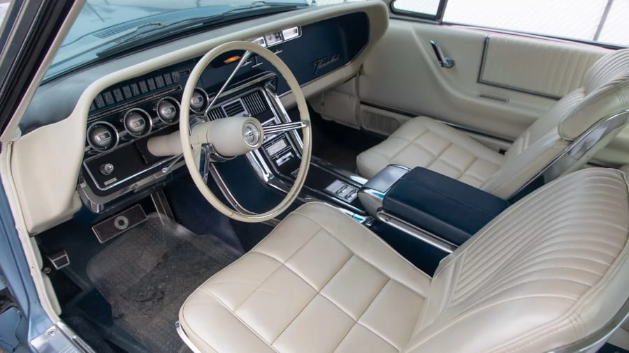 1966 Ford Thunderbird 4th Gen - Image 4 of 12