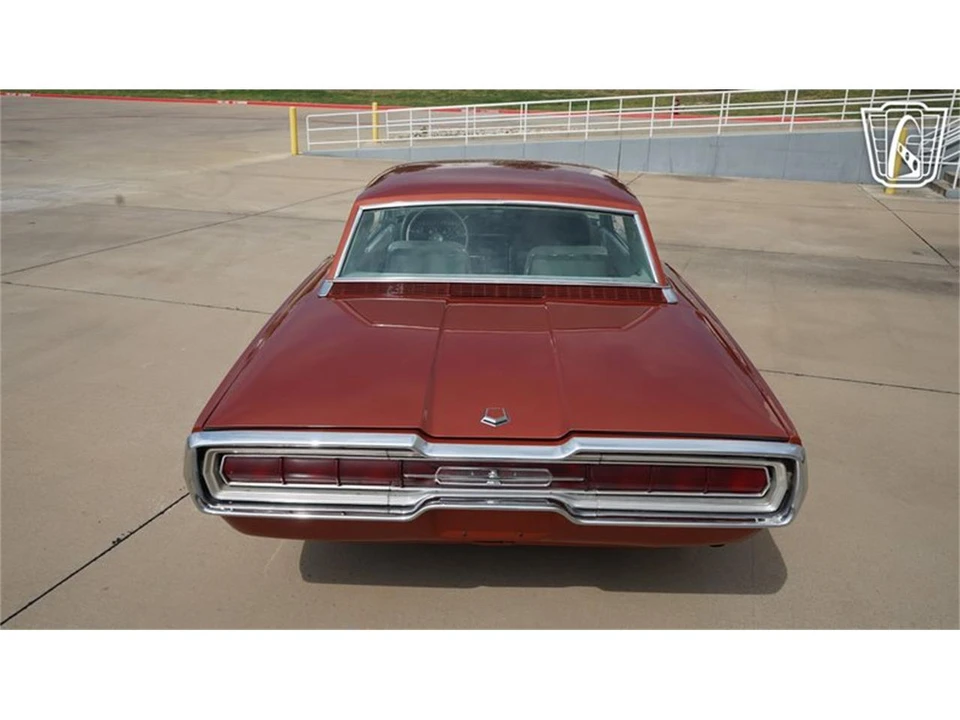 1966 Ford Thunderbird 4th Gen - Image 11 of 31