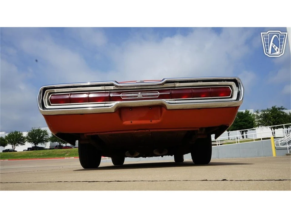 1966 Ford Thunderbird 4th Gen - Image 13 of 31