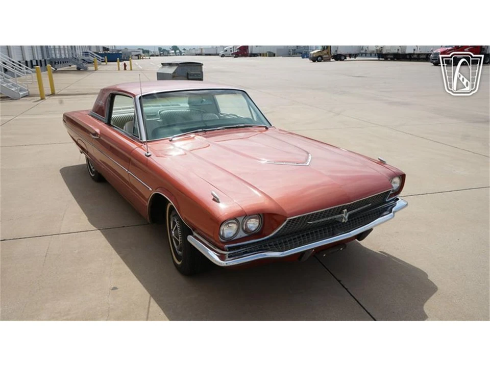 1966 Ford Thunderbird 4th Gen - Image 20 of 31