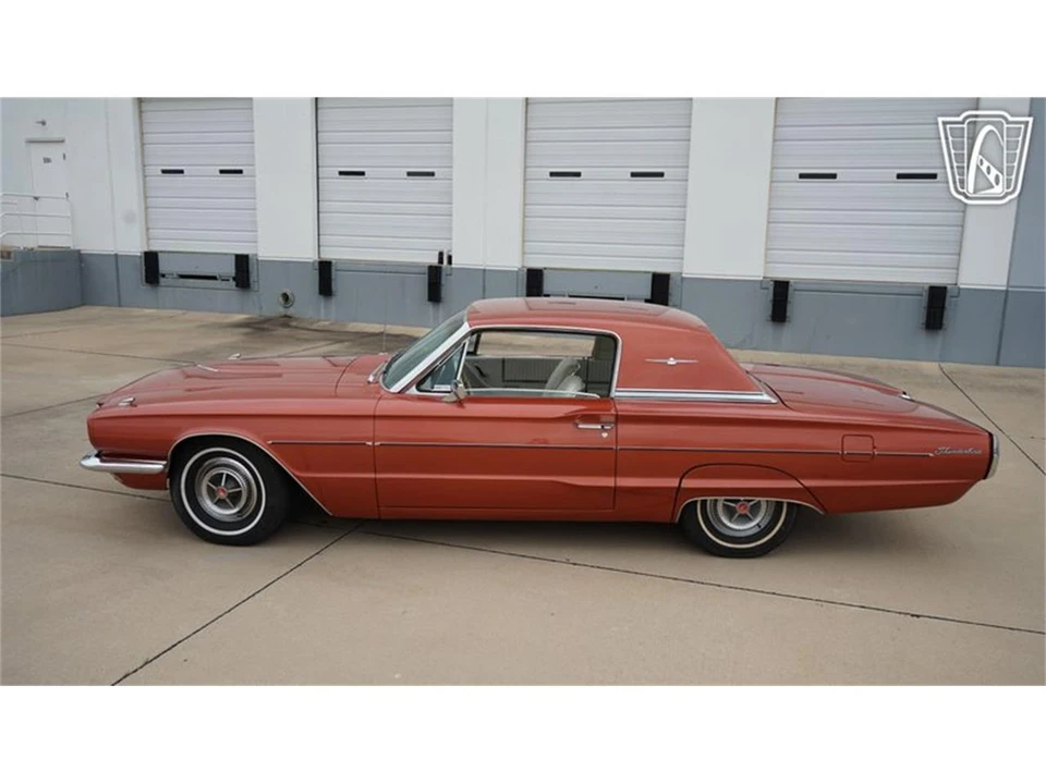 1966 Ford Thunderbird 4th Gen - Image 5 of 31