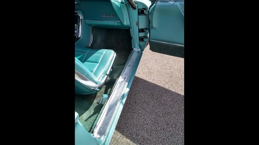 1966 Ford Thunderbird 4th Gen - Image 19 of 21