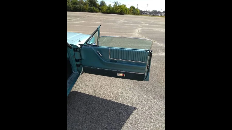 1966 Ford Thunderbird 4th Gen - Image 20 of 21