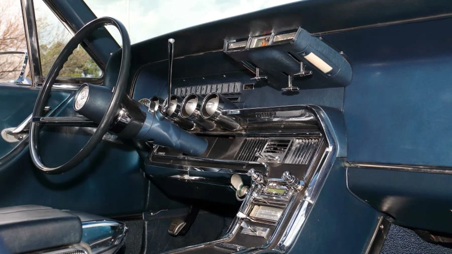1966 Ford Thunderbird 4th Gen - Image 16 of 23