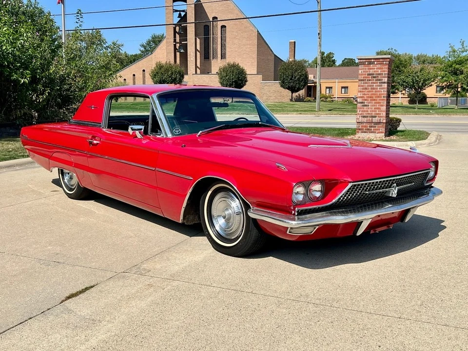 1966 Ford Thunderbird 4th Gen - Image 3 of 12