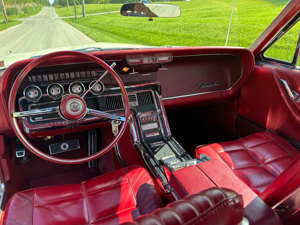 1966 Ford Thunderbird 4th Gen - Image 2 of 31