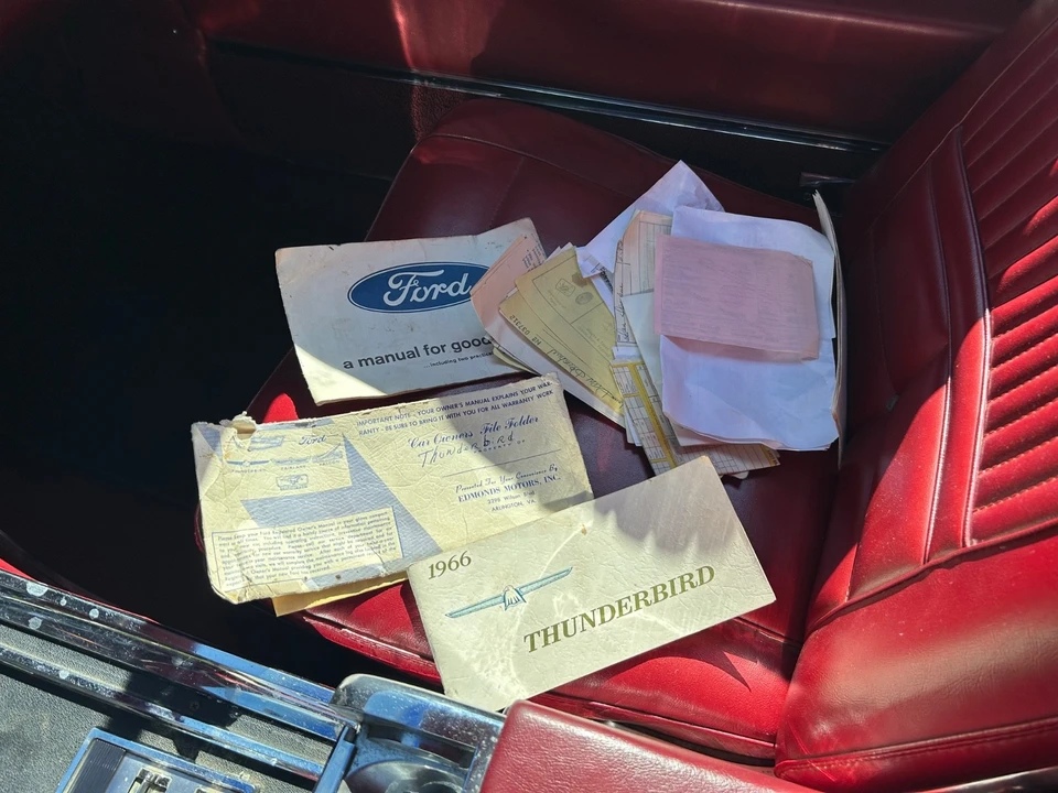 1966 Ford Thunderbird 4th Gen - Image 23 of 31