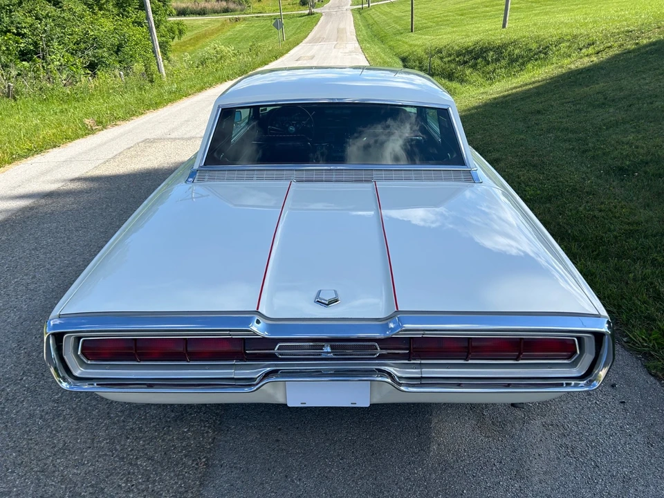 1966 Ford Thunderbird 4th Gen - Image 4 of 31