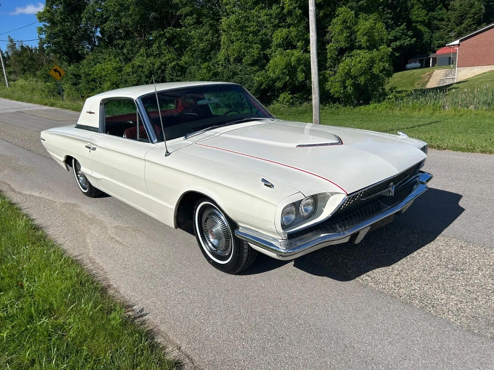 1966 Ford Thunderbird 4th Gen - Image 3 of 31