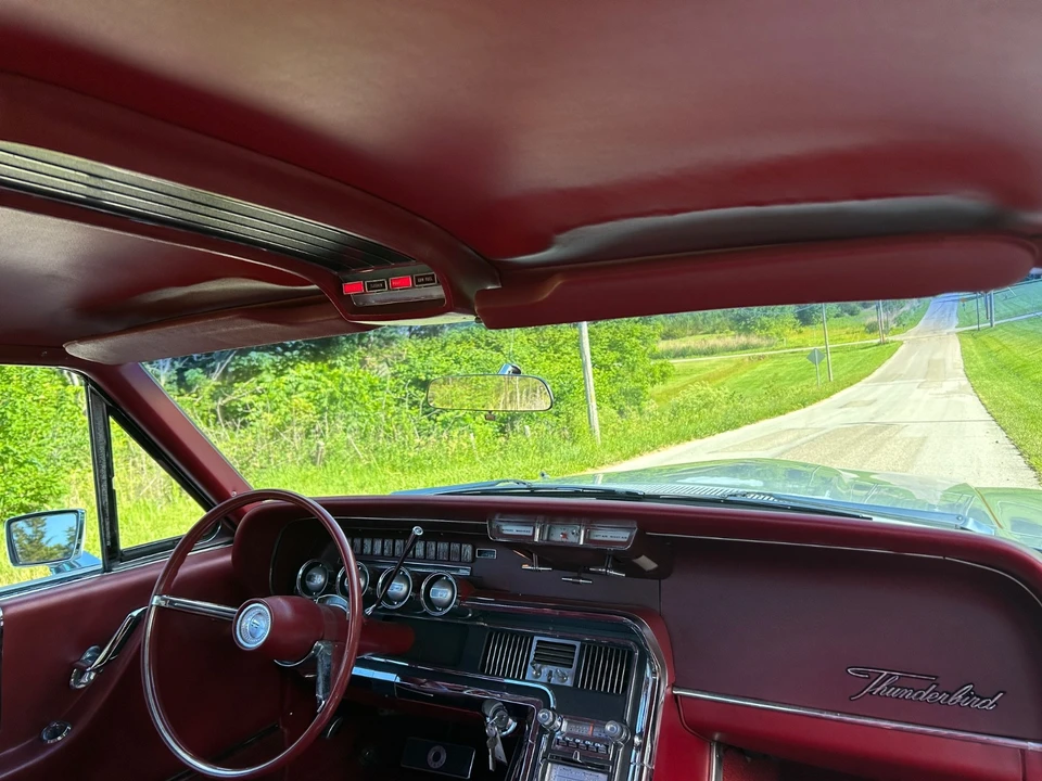 1966 Ford Thunderbird 4th Gen - Image 13 of 31
