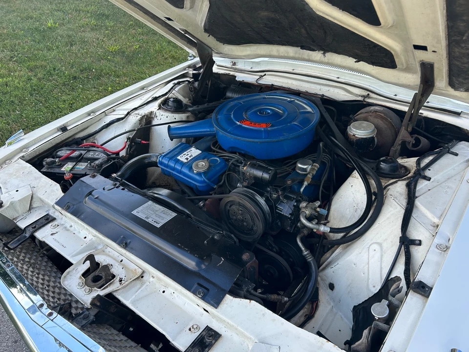 1966 Ford Thunderbird 4th Gen - Image 19 of 31