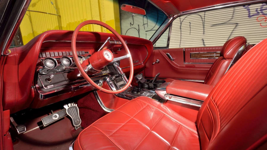 1966 Ford Thunderbird 4th Gen - Image 18 of 20